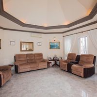 Вилла в Испании, Канарские Острова, Санта-Крус-де-Тенерифе, 140 кв.м.