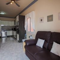 Вилла в Испании, Канарские Острова, Санта-Крус-де-Тенерифе, 140 кв.м.