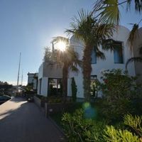 Villa in Spain, Catalunya, Girona, 336 sq.m.