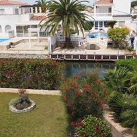 Вилла в Испании, Каталония, Жирона, 260 кв.м.