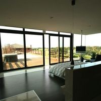 Villa in Spain, Catalunya, Girona, 1000 sq.m.