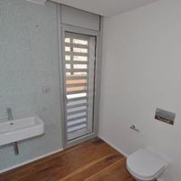 Villa in Spain, Catalunya, Girona, 858 sq.m.