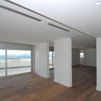 Villa in Spain, Catalunya, Girona, 858 sq.m.