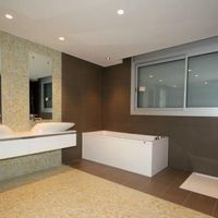 Villa in Spain, Catalunya, Girona, 858 sq.m.