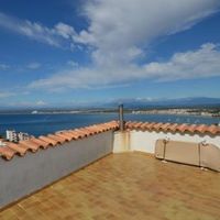 Villa in Spain, Catalunya, Girona, 235 sq.m.