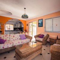 Вилла в Испании, Канарские Острова, Санта-Крус-де-Тенерифе, 210 кв.м.