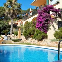 Вилла в Испании, Каталония, Льорет-де-Мар, 250 кв.м.