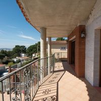 Villa in Spain, Catalunya, Girona, 350 sq.m.