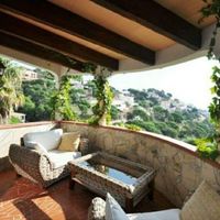 Вилла в Испании, Каталония, Льорет-де-Мар, 400 кв.м.