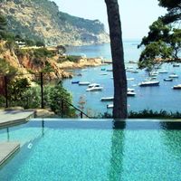 Villa in Spain, Catalunya, Girona, 500 sq.m.