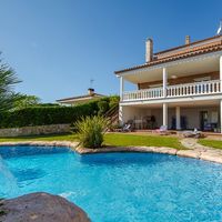 Вилла в Испании, Каталония, Льорет-де-Мар, 450 кв.м.