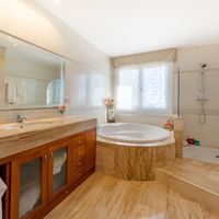 Вилла в Испании, Каталония, Льорет-де-Мар, 450 кв.м.