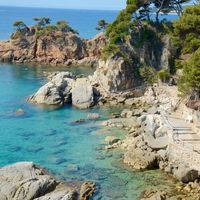 Villa in Spain, Catalunya, Girona, 600 sq.m.