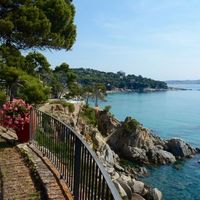 Villa in Spain, Catalunya, Girona, 600 sq.m.