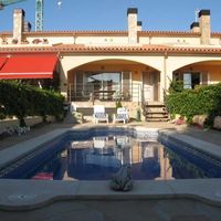 Apartment in Spain, Catalunya, Cambrils, 202 sq.m.