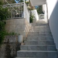 House in the suburbs in Montenegro, Herceg Novi, Herceg-Novi, 200 sq.m.
