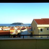 Квартира в большом городе в Черногории, Будва, 84 кв.м.