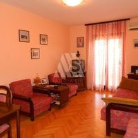 Квартира в большом городе в Черногории, Будва, 72 кв.м.