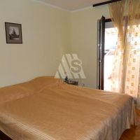 Квартира в большом городе в Черногории, Будва, 72 кв.м.