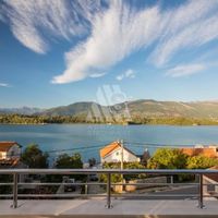 Flat in the suburbs in Montenegro, Tivat, 74 sq.m.