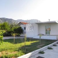 House in the suburbs in Montenegro, Bar, 100 sq.m.