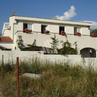 Дом в пригороде в Черногории, Бар, 140 кв.м.