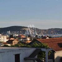 Дом в пригороде в Черногории, Бар, 140 кв.м.