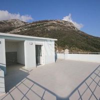 House in the suburbs in Montenegro, Bar, 290 sq.m.