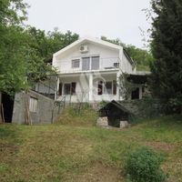 Дом в пригороде в Черногории, Бар, Сутоморе, 100 кв.м.