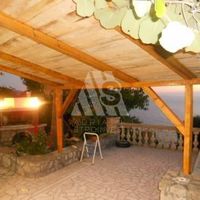 Дом в пригороде в Черногории, Бар, Добра Вода, 200 кв.м.