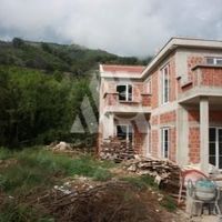 House in the big city in Montenegro, Tivat, 217 sq.m.