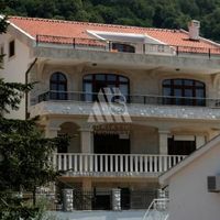 Villa in the big city in Montenegro, Budva, Przno, 760 sq.m.