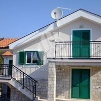 Villa in the suburbs in Montenegro, Tivat, Radovici, 300 sq.m.