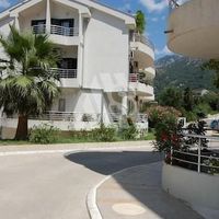 Apartment in the big city in Montenegro, Kotor, Risan, 145 sq.m.