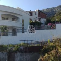 House in the suburbs in Montenegro, Bar, Sutomore, 210 sq.m.