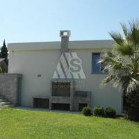 House in the suburbs in Montenegro, Bar, 324 sq.m.