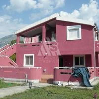 Дом в пригороде в Черногории, Бар, 200 кв.м.