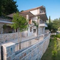 Villa in the suburbs in Montenegro, Budva, 350 sq.m.