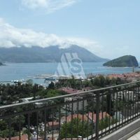 Flat in the big city in Montenegro, Budva, 99 sq.m.