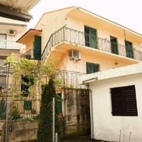 Дом в пригороде в Черногории, Бар, Сутоморе, 150 кв.м.