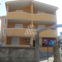 Дом в пригороде в Черногории, Бар, Добра Вода, 350 кв.м.