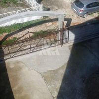 Дом в пригороде в Черногории, Бар, Добра Вода, 350 кв.м.