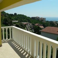 Дом в пригороде в Черногории, Бар, Утеха, 270 кв.м.