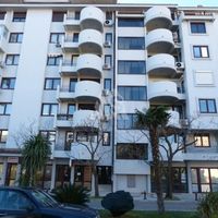 Квартира в большом городе в Черногории, Бар, 84 кв.м.