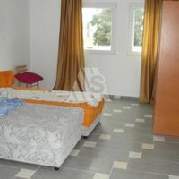 Дом в пригороде в Черногории, Бар, 200 кв.м.