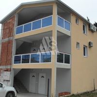 Дом в пригороде в Черногории, Бар, 200 кв.м.