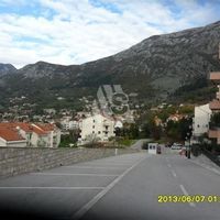 Flat in the suburbs in Montenegro, Kotor, Risan, 56 sq.m.