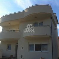 House in the suburbs in Montenegro, Bar, 270 sq.m.