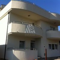 House in the suburbs in Montenegro, Bar, 270 sq.m.