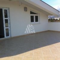 House in the suburbs in Montenegro, Bar, 270 sq.m.